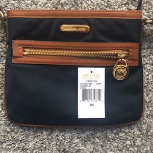 Michael Kors kempton crossbody